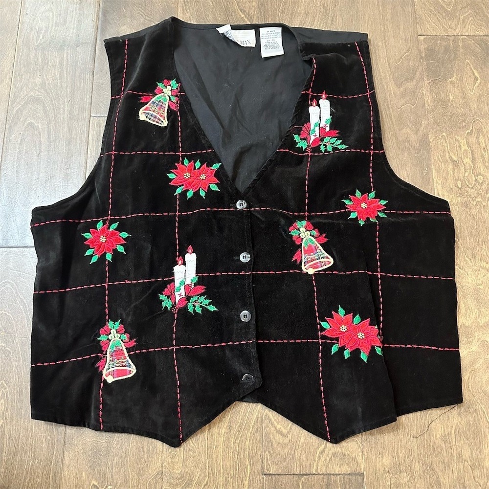Casey & Max Christmas Vest Womens XL‎ Black Embroidered Poinsettia Tie Back